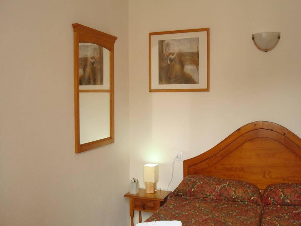 Apartamentos Surest Cala'N Blanes  Exteriér fotografie